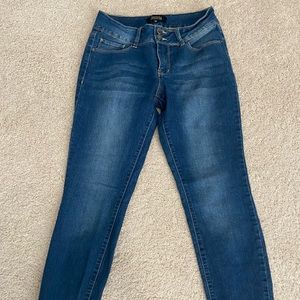 Secrets by David Vered Jeans. Size 6P